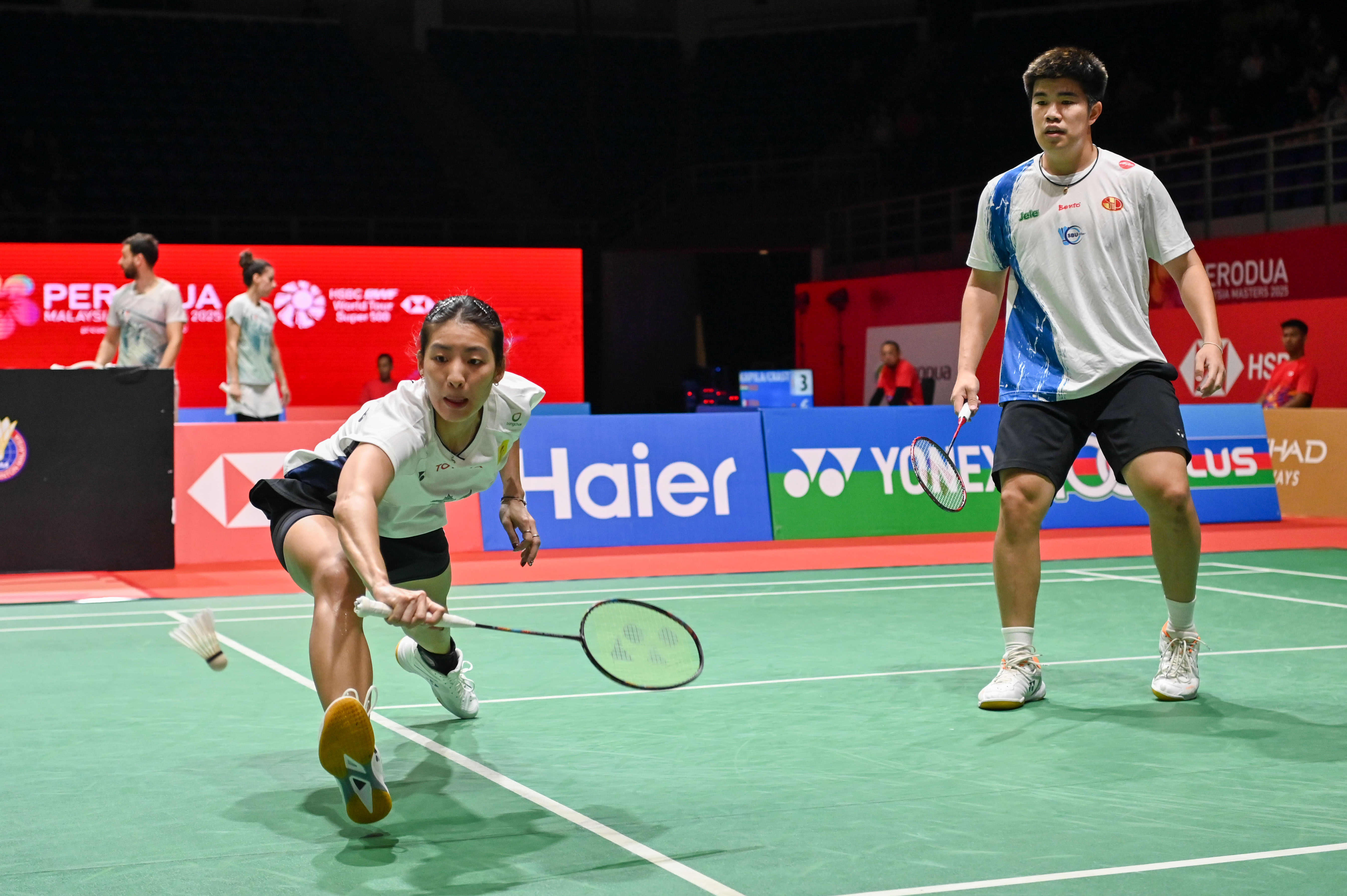 马来西亚羽毛球队完胜印度羽毛球队，马琳绝境逆转的简单介绍