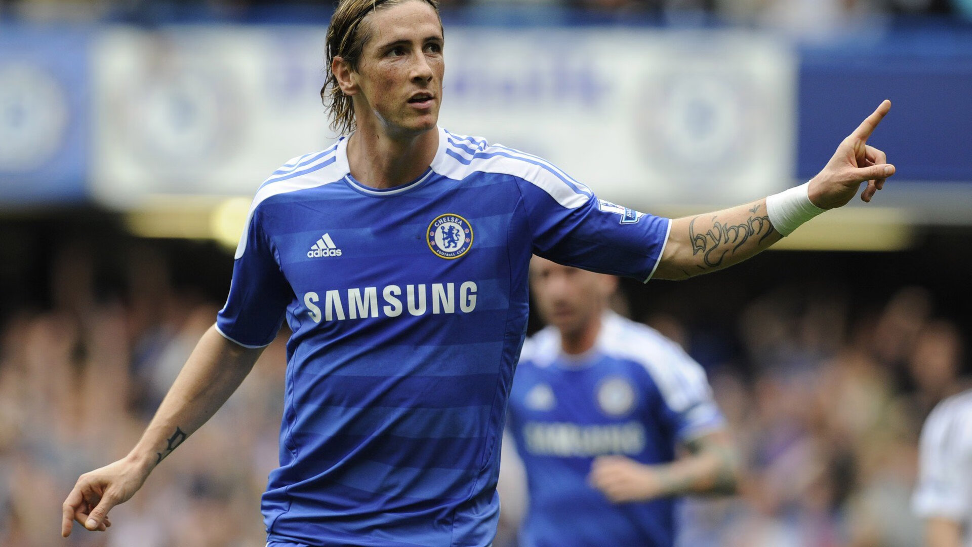 当红军褪色为三狮，孙兴慜如何用热刺之矛，刺穿英格兰的足球寓言