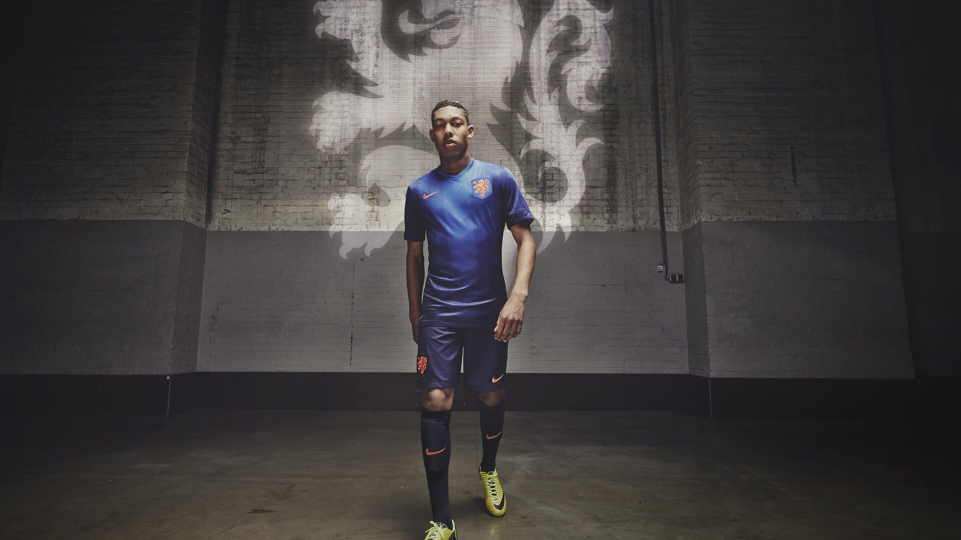 开云体育app-法老军团狂胜枫叶国，加维在年度焦点之战中接管绿茵