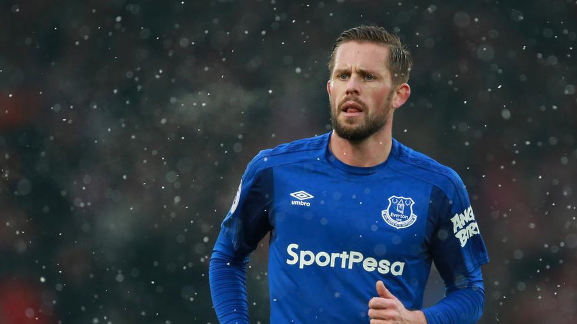 伊拉克生死战擒希腊，阿尔瓦雷斯连续得分定乾坤