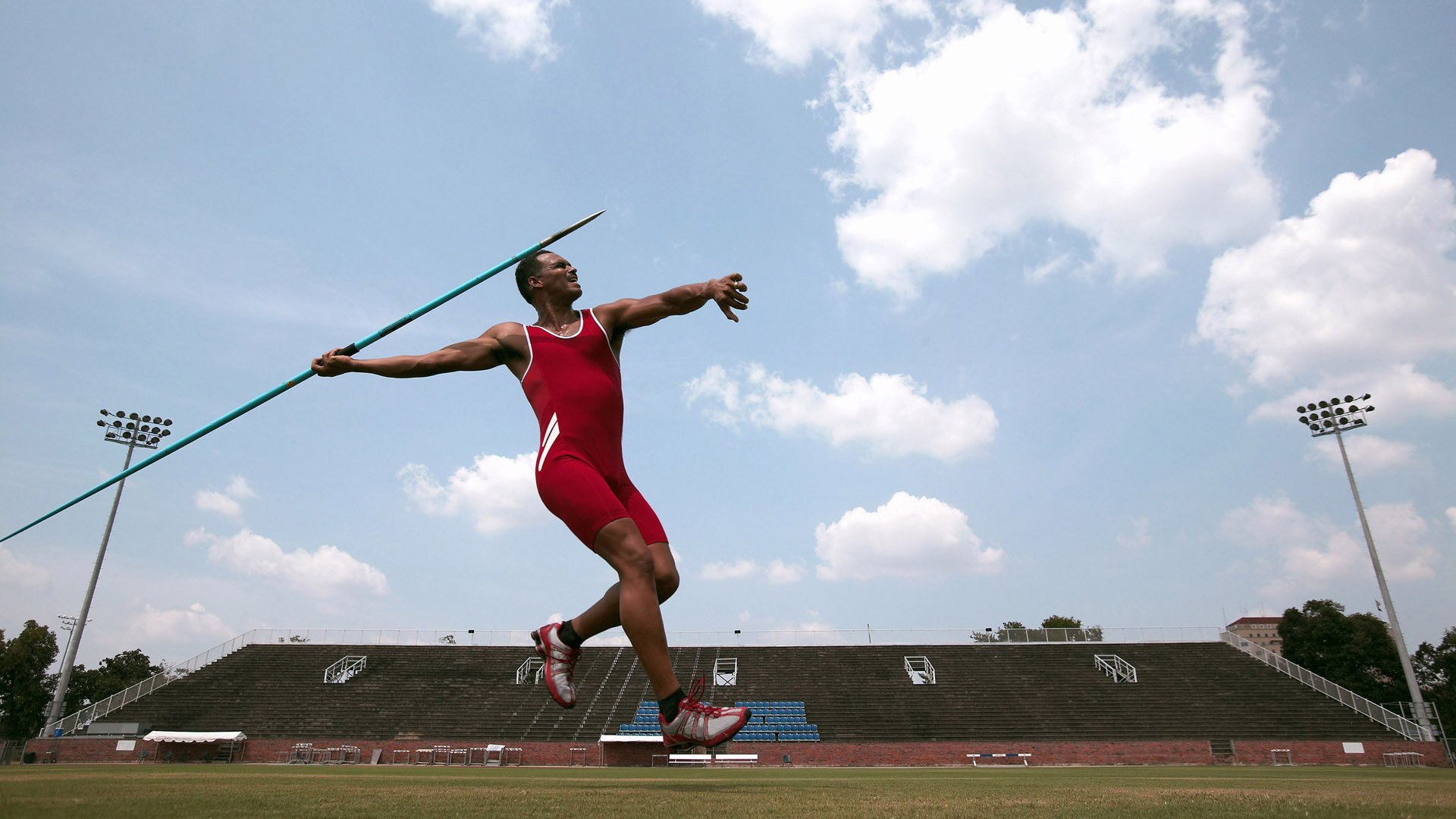 冰与火的交响曲，当冰岛对阵巴萨，迪巴拉如何定义无争议的全场最佳
